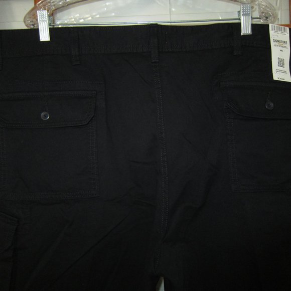 Signature by Levi's Cargo 10" Shorts Men's 44 NEW Black 100% Cotton - Picture 4 of 6